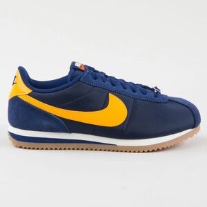 Nike Navy and Yellow Low-Top Sneakers